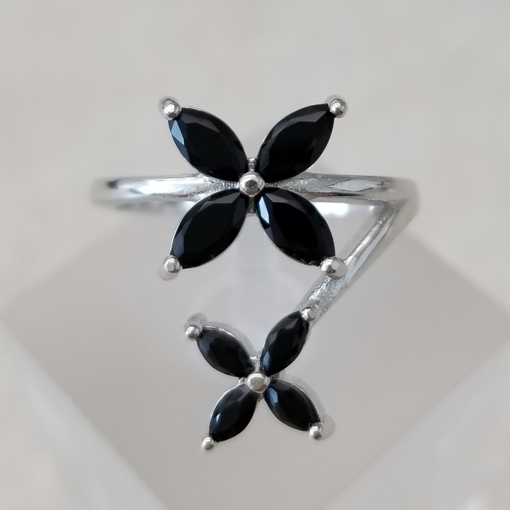 Sterling Silver Black Spinel Flower Ring - Picture 3 of 8